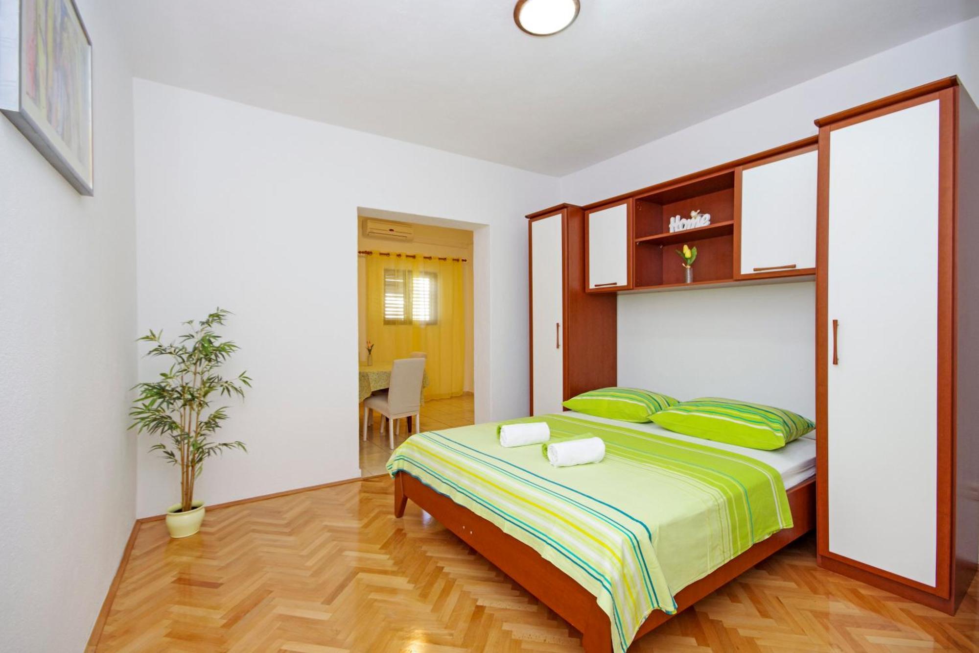 Apartmani Tomas Tucepi Exterior photo