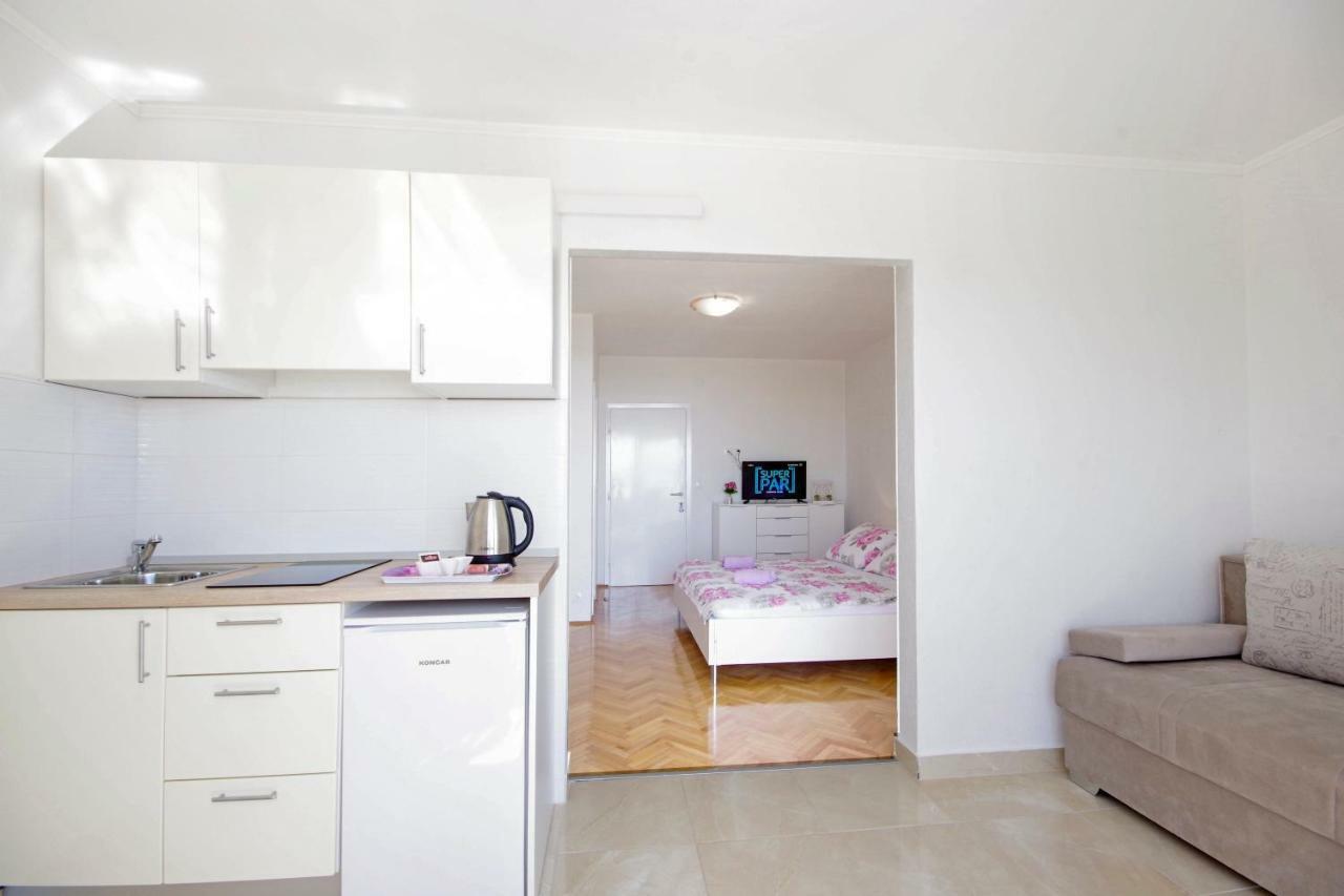 Apartmani Tomas Tucepi Exterior photo